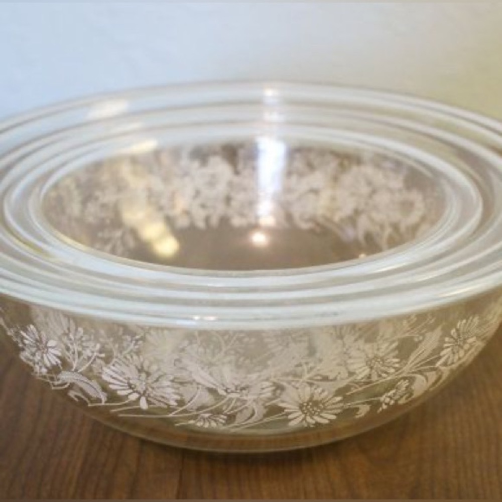 Set of 3 Pyrex Colonial Mist clear mixing bowls